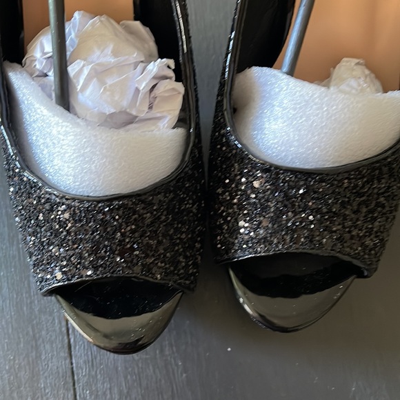 black sparkle heels - Picture 5 of 12